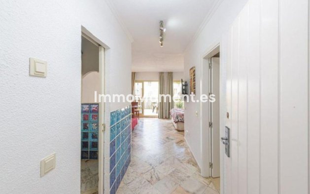 Wiederverkauf - Wohnung - Marbella - Elviria