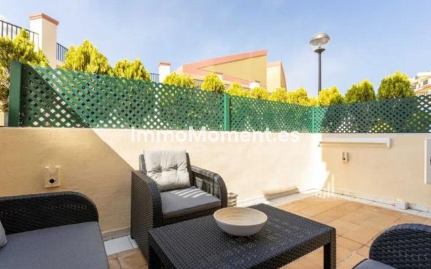 Resale - Apartment - Marbella - Elviria