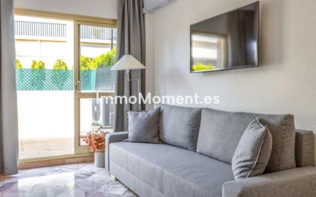 Resale - Apartment - Marbella - Elviria