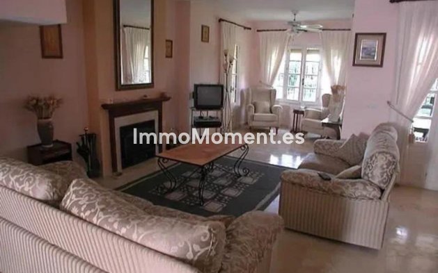 Wiederverkauf - Villa - Estepona  - Estepona Centro