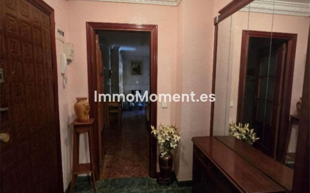 Wiederverkauf - Wohnung - Marbella - San Pedro de Alcántara