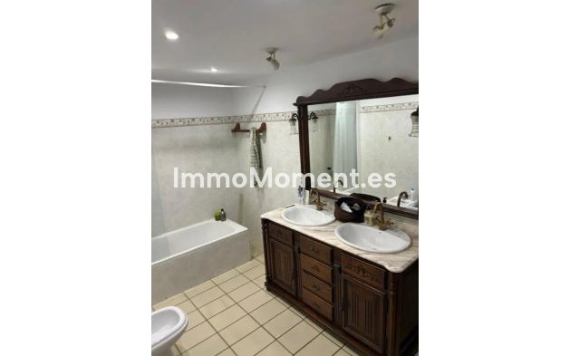 Resale - Apartment - Marbella - Marbella Centro