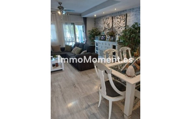 Revente - Maison mitoyenne - Estepona  - Estepona Centro
