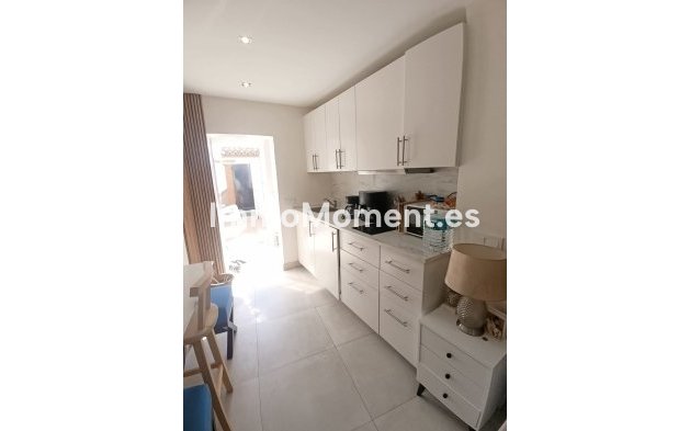 Revente - Maison mitoyenne - Estepona  - Estepona Centro