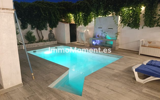 Revente - Maison mitoyenne - Estepona  - Estepona Centro