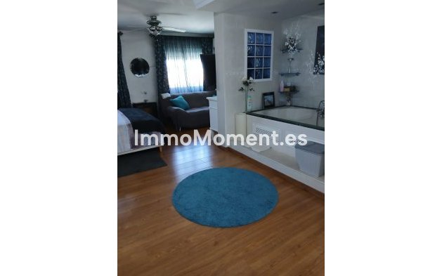 Revente - Maison mitoyenne - Estepona  - Estepona Centro