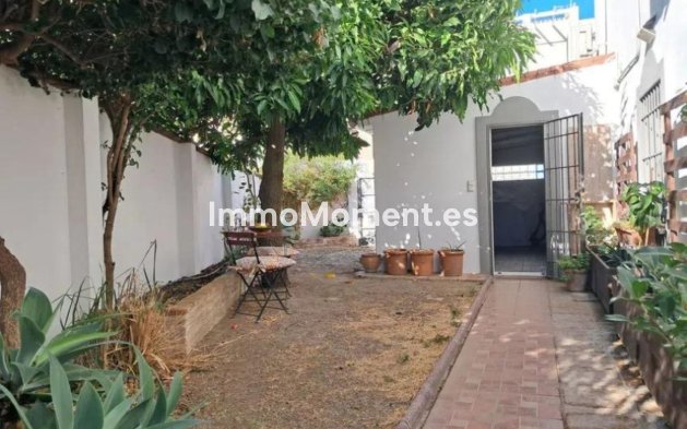 Revente - Villa - Estepona  - Estepona Centro