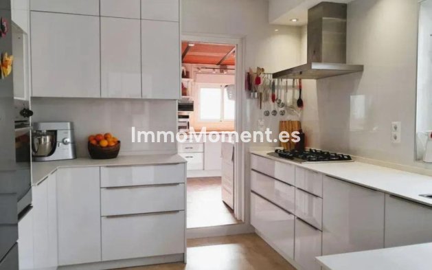 Revente - Villa - Estepona  - Estepona Centro