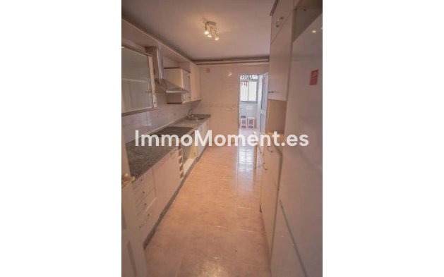 Resale - Apartment - Marbella - Marbella Centro