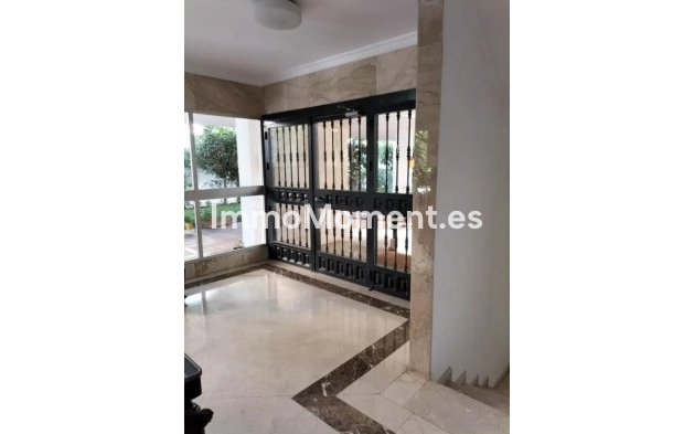 Resale - Apartment - Marbella - Marbella Centro