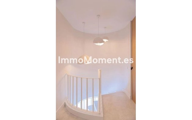 Revente - Appartement - Marbella - Nueva Andalucía