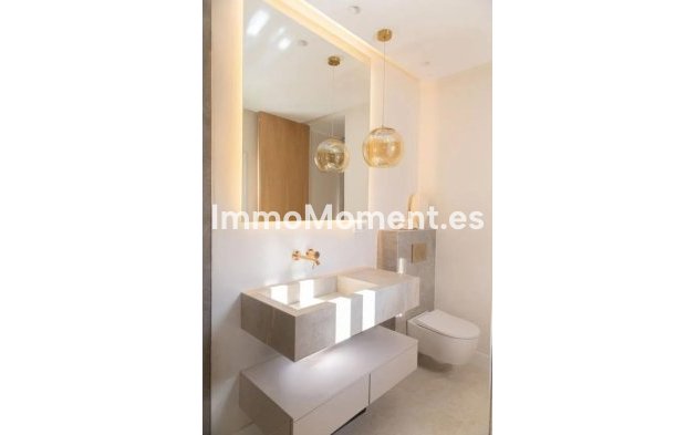 Revente - Appartement - Marbella - Nueva Andalucía