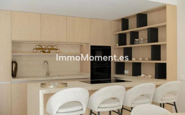 Revente - Appartement - Marbella - Nueva Andalucía