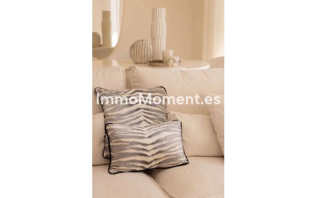 Revente - Appartement - Marbella - Nueva Andalucía