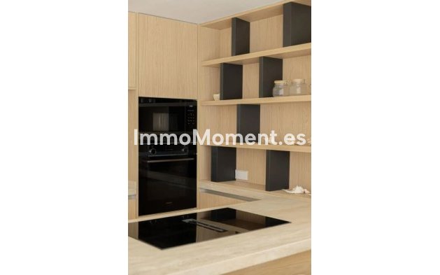 Revente - Appartement - Marbella - Nueva Andalucía