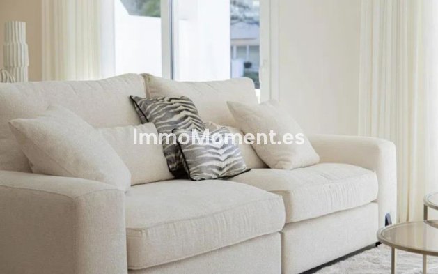 Revente - Appartement - Marbella - Nueva Andalucía