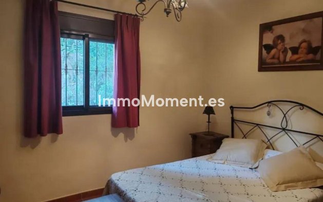 Revente - Maison de campagne - Intérieur                       - Monda