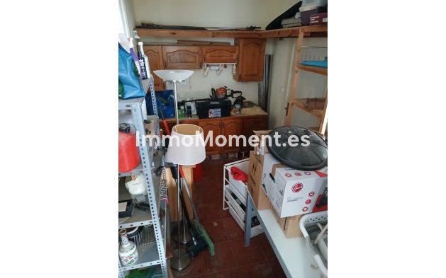 Wiederverkauf - Villa - Estepona  - El Padron