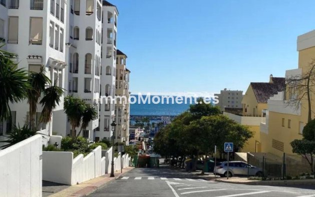 Wiederverkauf - Wohnung - Estepona  - Estepona Centro