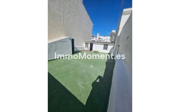 Revente - Maison mitoyenne - Estepona  - Estepona Centro
