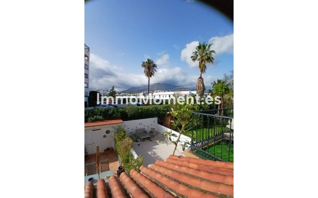 Revente - Maison mitoyenne - Estepona  - Estepona Centro