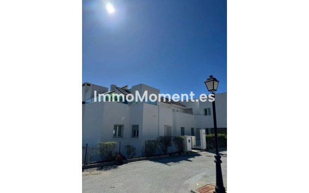 Wiederverkauf - Wohnung -   Inländisch - Ojén