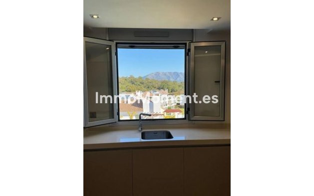 Wiederverkauf - Wohnung -   Inländisch - Ojén