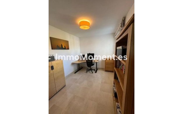 Wiederverkauf - Wohnung -   Inländisch - Ojén