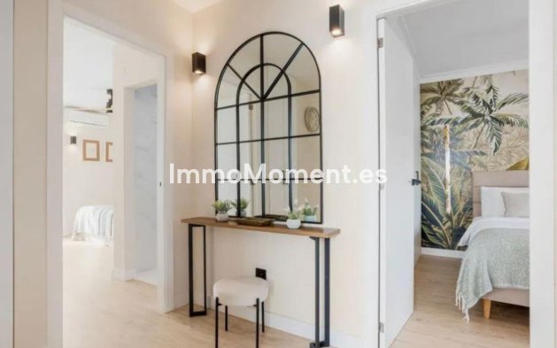 Resale - Apartment - Estepona - Benamara