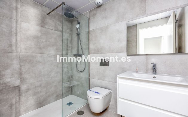 Resale - Apartment - Torremolinos - Los Alamos