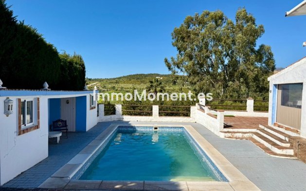 Wiederverkauf - Villa - Estepona  - Estepona Centro