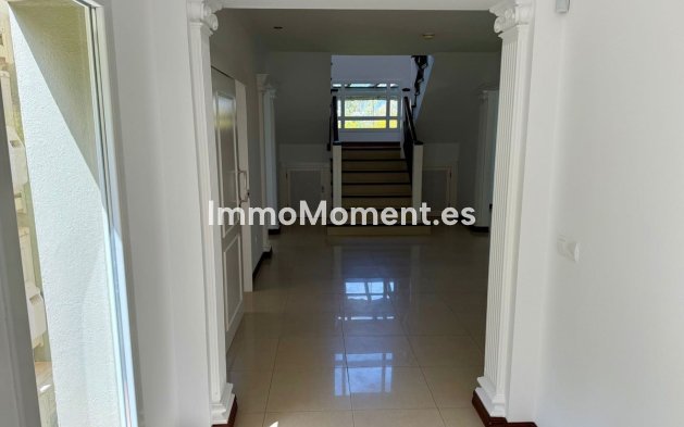 Reventa - Villa - Sotogrande - Sotogrande Costa