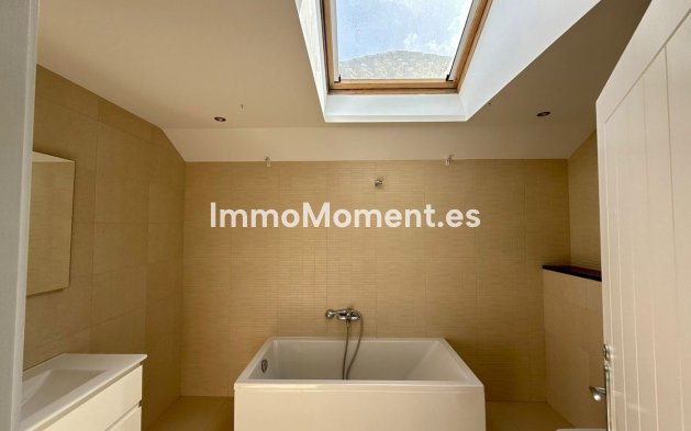 Reventa - Villa - Sotogrande - Sotogrande Costa