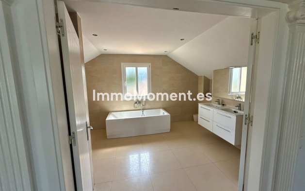Reventa - Villa - Sotogrande - Sotogrande Costa