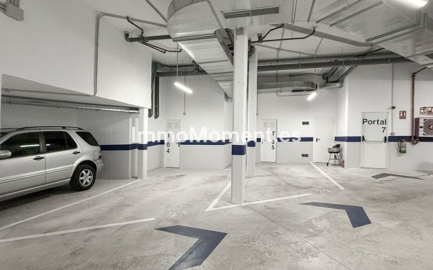 Wiederverkauf - Wohnung - Marbella - Artola