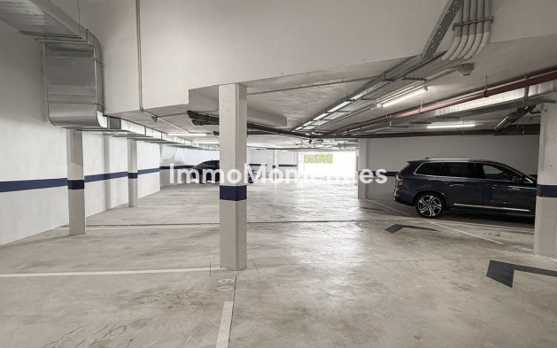 Wiederverkauf - Wohnung - Marbella - Artola