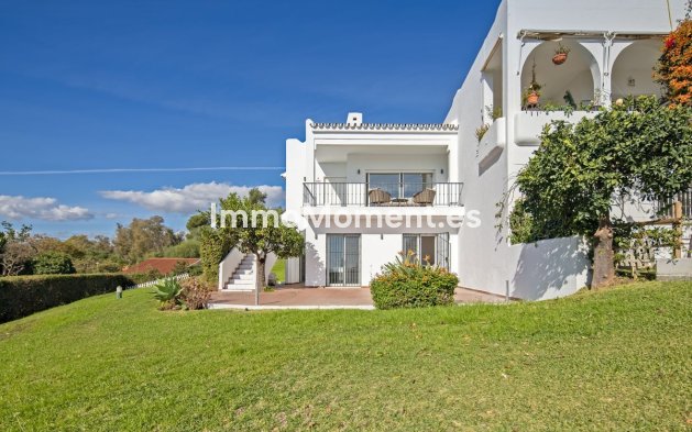 Revente - Villa - Marbella - Nueva Andalucía