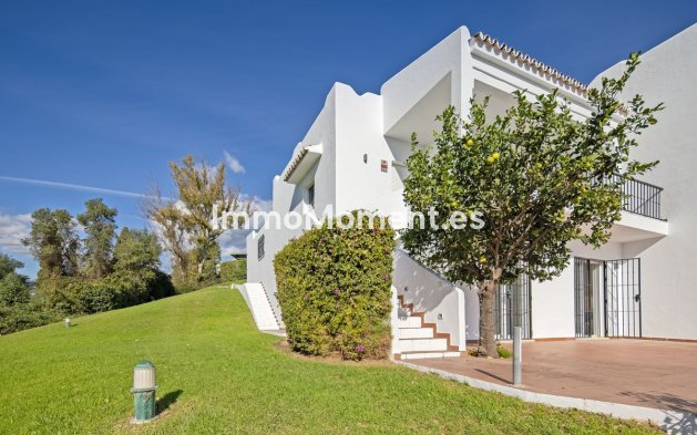 Revente - Villa - Marbella - Nueva Andalucía