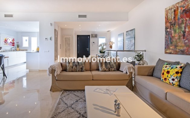 Revente - Villa - Marbella - Nueva Andalucía