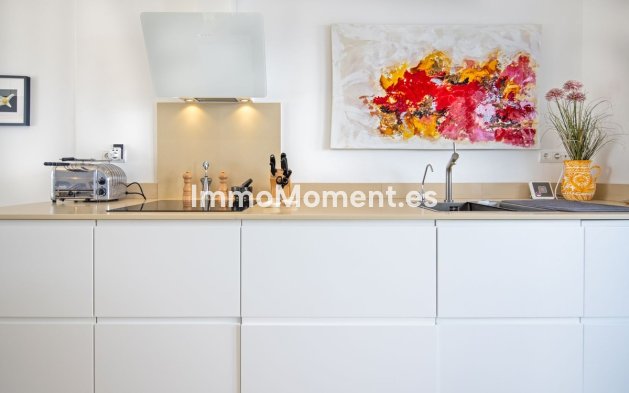 Revente - Villa - Marbella - Nueva Andalucía