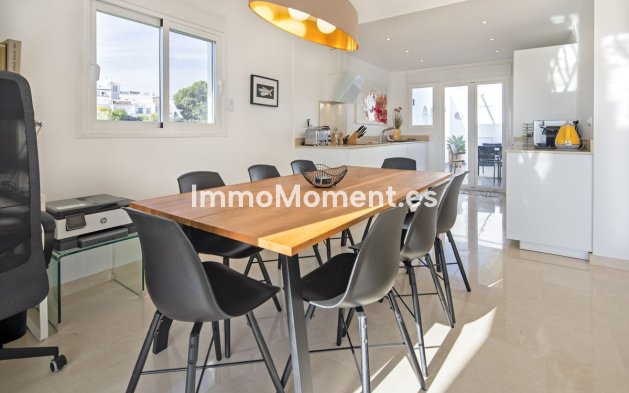 Revente - Villa - Marbella - Nueva Andalucía