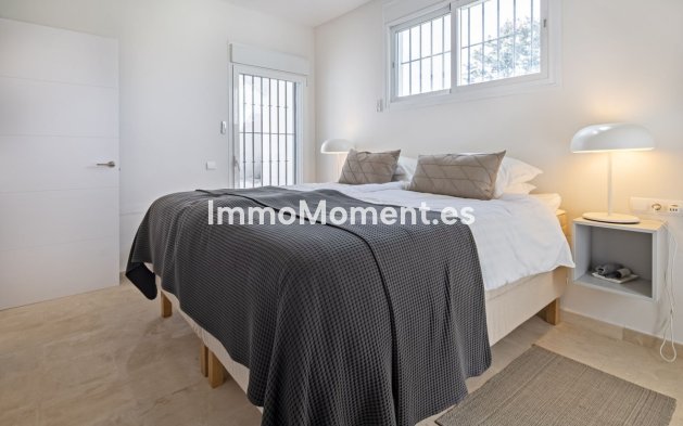 Revente - Villa - Marbella - Nueva Andalucía