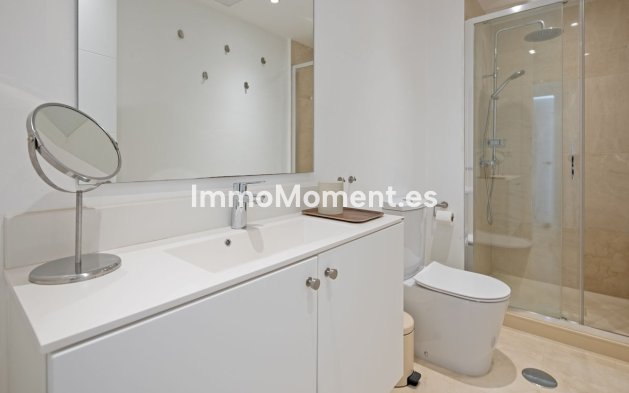 Revente - Villa - Marbella - Nueva Andalucía