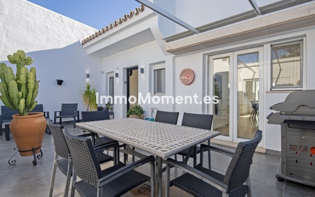 Revente - Villa - Marbella - Nueva Andalucía