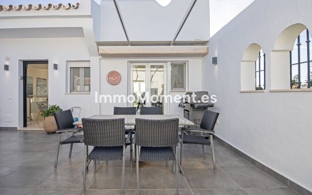Revente - Villa - Marbella - Nueva Andalucía