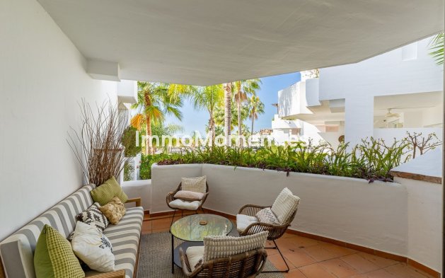 Wiederverkauf - Wohnung - Marbella - Nueva Andalucía