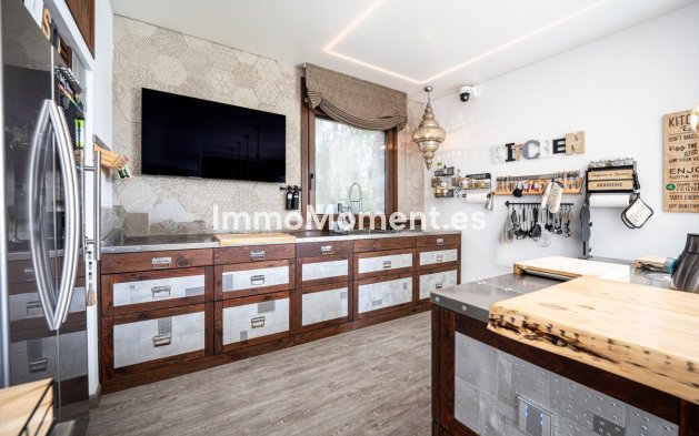 Wiederverkauf - Villa - Benahavís - Benahavís Centro