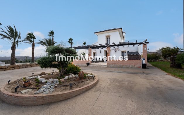 Revente - Maison de campagne - Intérieur                       - Pizarra