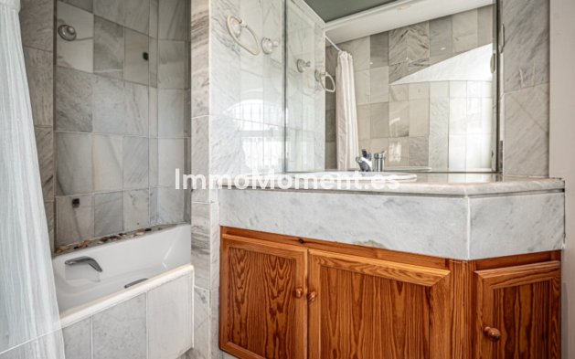 Revente - Maison mitoyenne - Marbella - Sierra Blanca