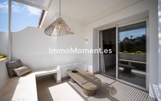 Resale - Apartment - Benahavís - Benahavís Centro